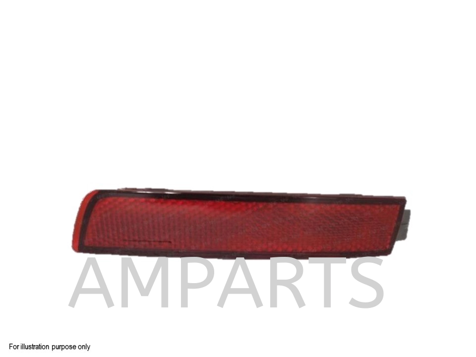 Nissan Grand Livina 2013 Rear Bumper Reflector